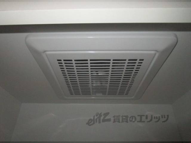 キッチン　換気扇