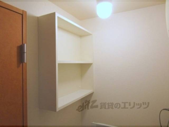 洗濯機置場　棚