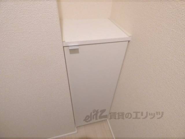 トイレ　収納