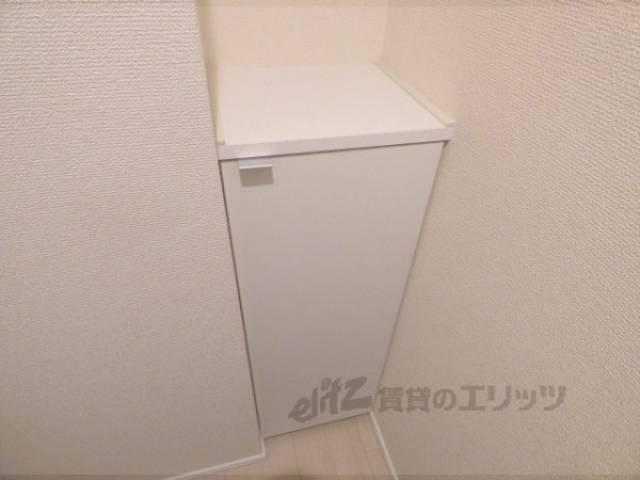 トイレ　収納