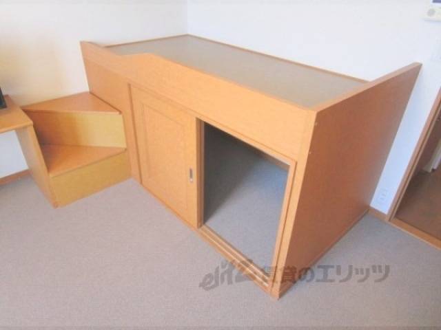 ベッド・収納