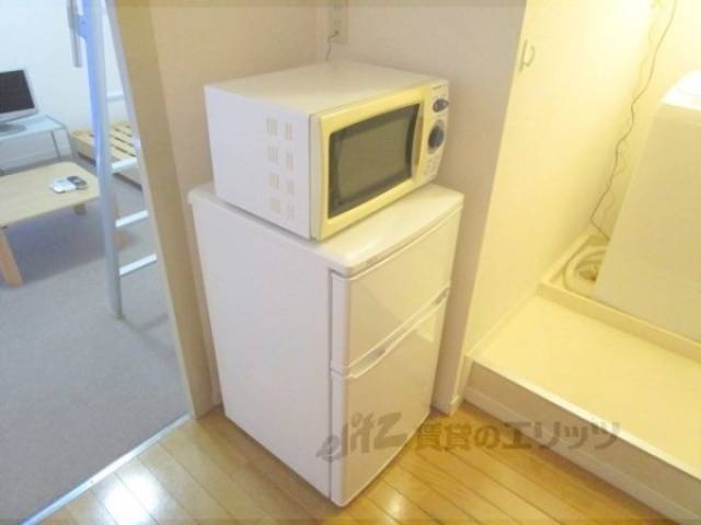 冷蔵庫、電子レンジ