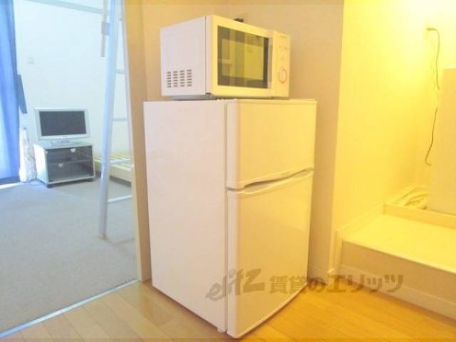 冷蔵庫、電子レンジ