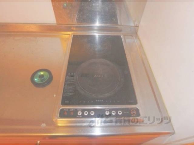 キッチン　コンロ