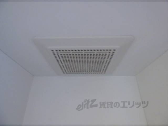 キッチン　換気扇