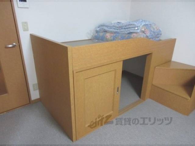 ベッド