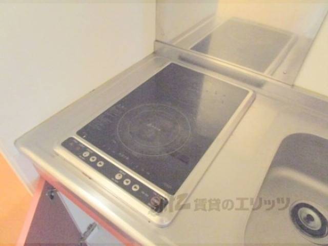 キッチン　コンロ