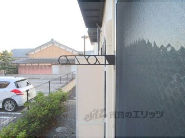 ベランダ　洗濯物干し