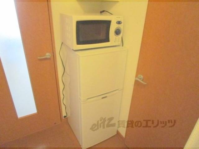 冷蔵庫置場　冷蔵庫・電子レンジ