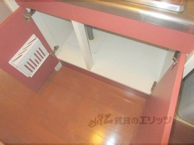 キッチン　収納