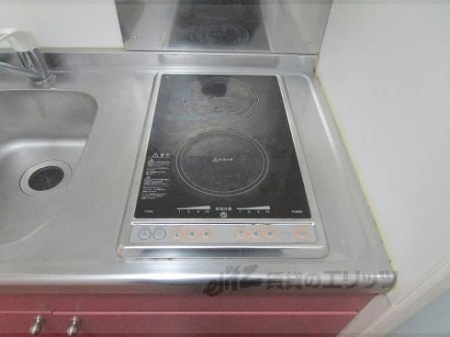 キッチン　コンロ