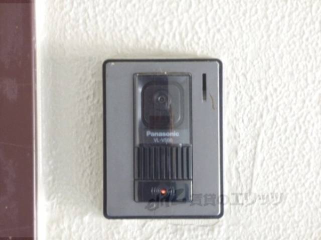 玄関　インターフォン