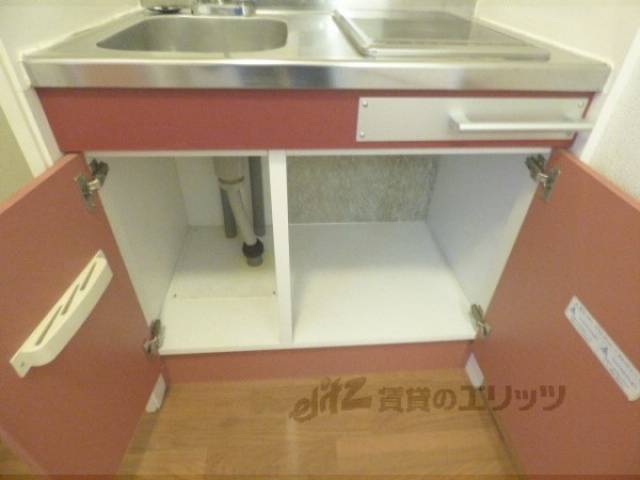 キッチン　収納