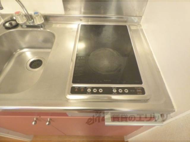 キッチン　コンロ