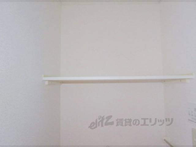 トイレ　収納