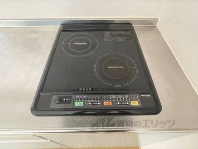 キッチン　コンロ