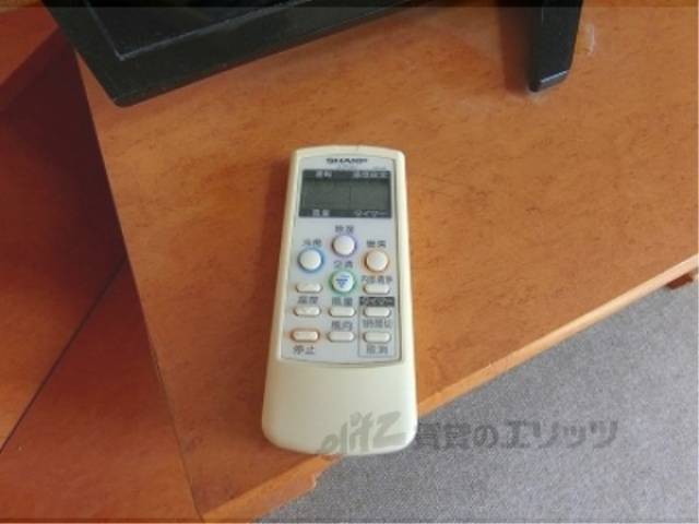エアコン　リモコン