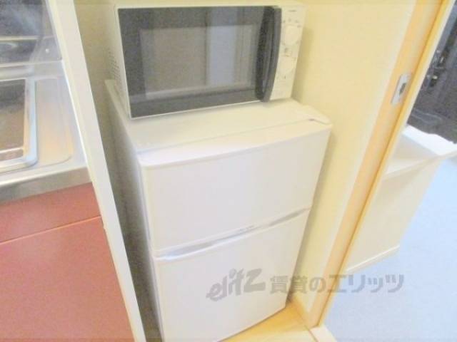 冷蔵庫、電子レンジ