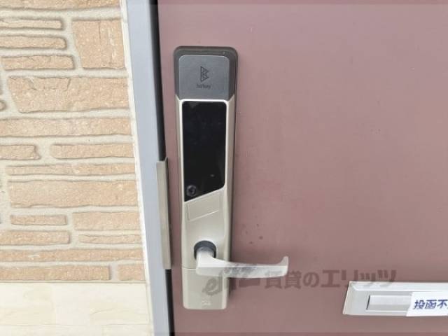 玄関　電子錠