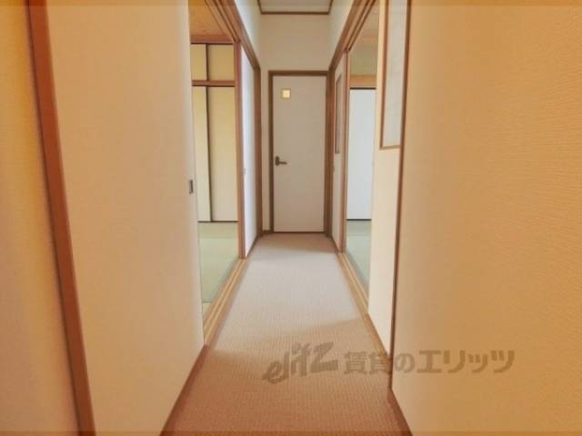 廊下　２階廊下