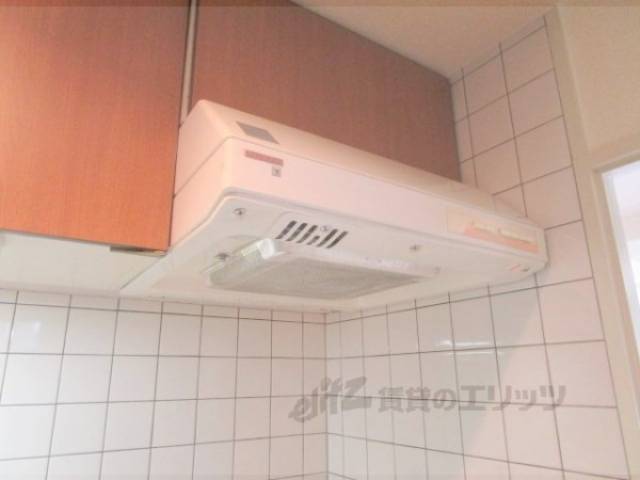 キッチン　換気扇