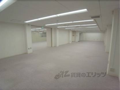 事務所内観