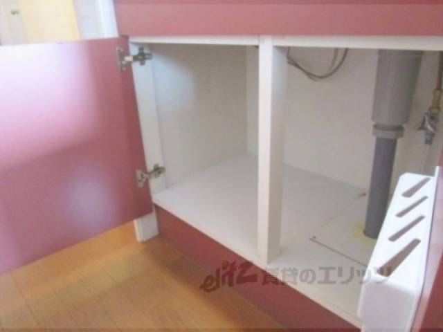 キッチン　収納