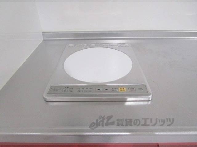 キッチン　コンロ