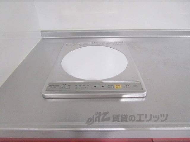 キッチン　コンロ