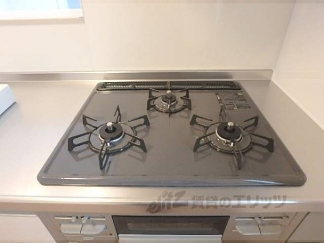 キッチン　コンロ