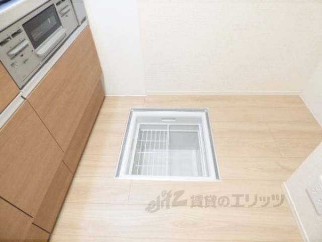 収納　床下収納