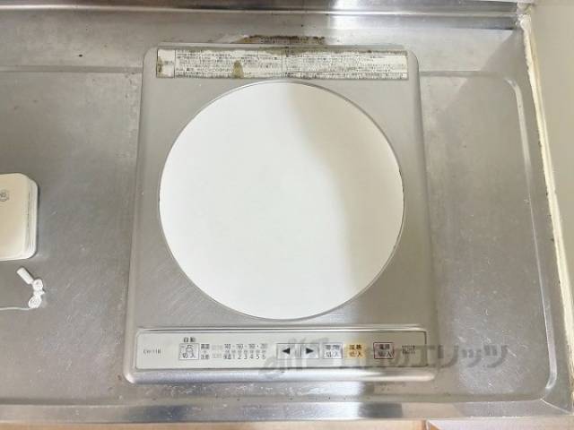 キッチン　コンロ