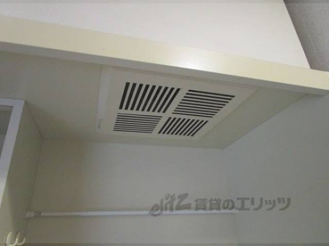 キッチン　換気扇