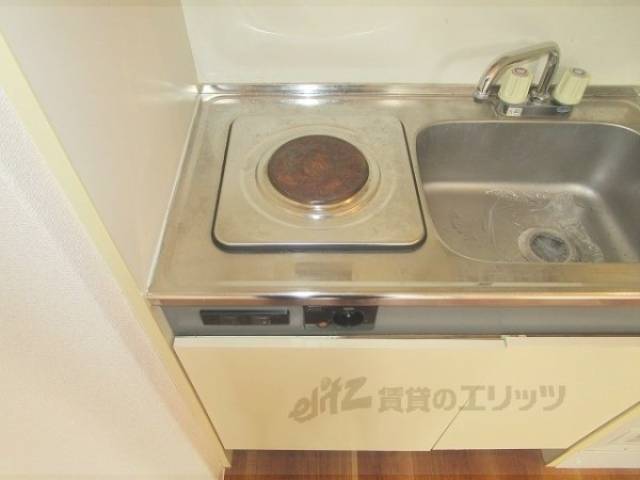 キッチン　コンロ