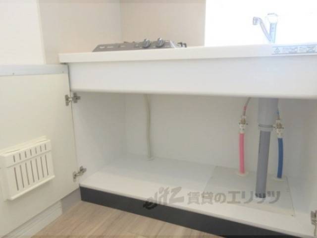 キッチン　下収納