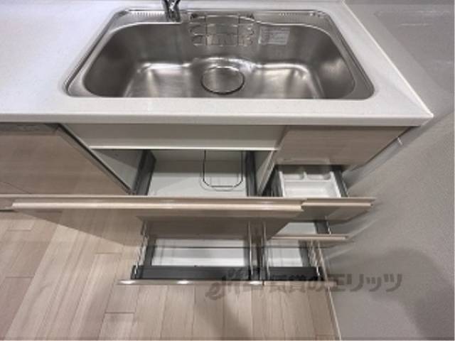 キッチン　下部収納