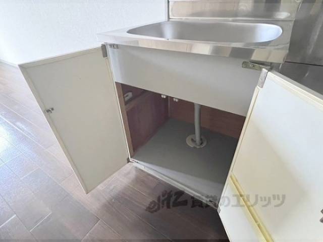 キッチン　下部収納