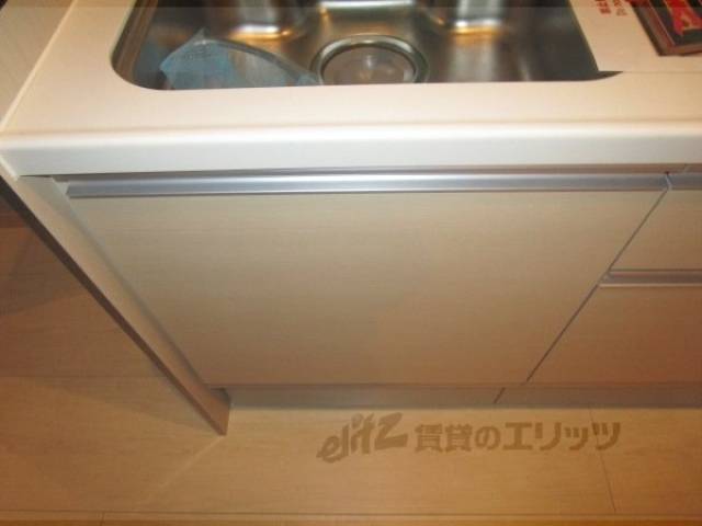 キッチン　収納