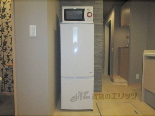 冷蔵庫置場　冷蔵庫