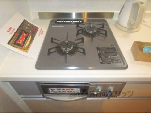 キッチン　2口コンロ