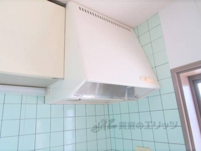 キッチン　換気扇
