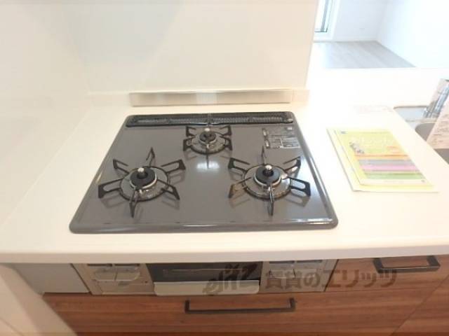 キッチン　コンロ