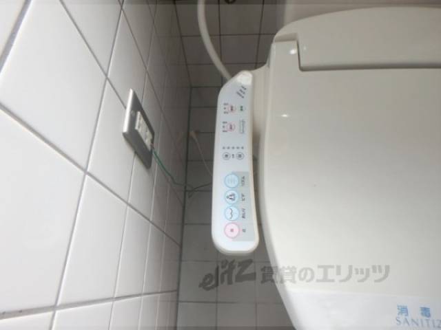 トイレ　洗浄機能付き