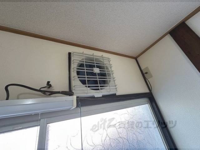 キッチン　換気扇