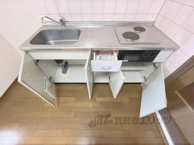 キッチン　収納