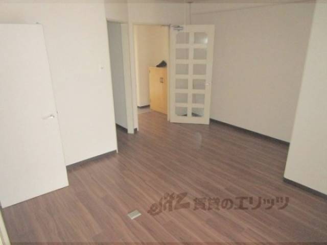 居室　ダイニング