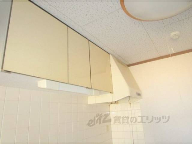 キッチン　収納