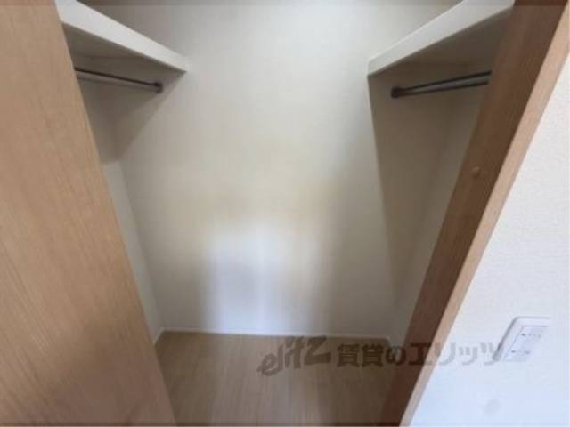 収納　ウォークインクローゼット