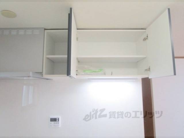 キッチン　収納