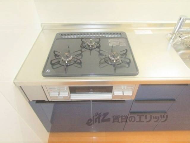 キッチン　コンロ